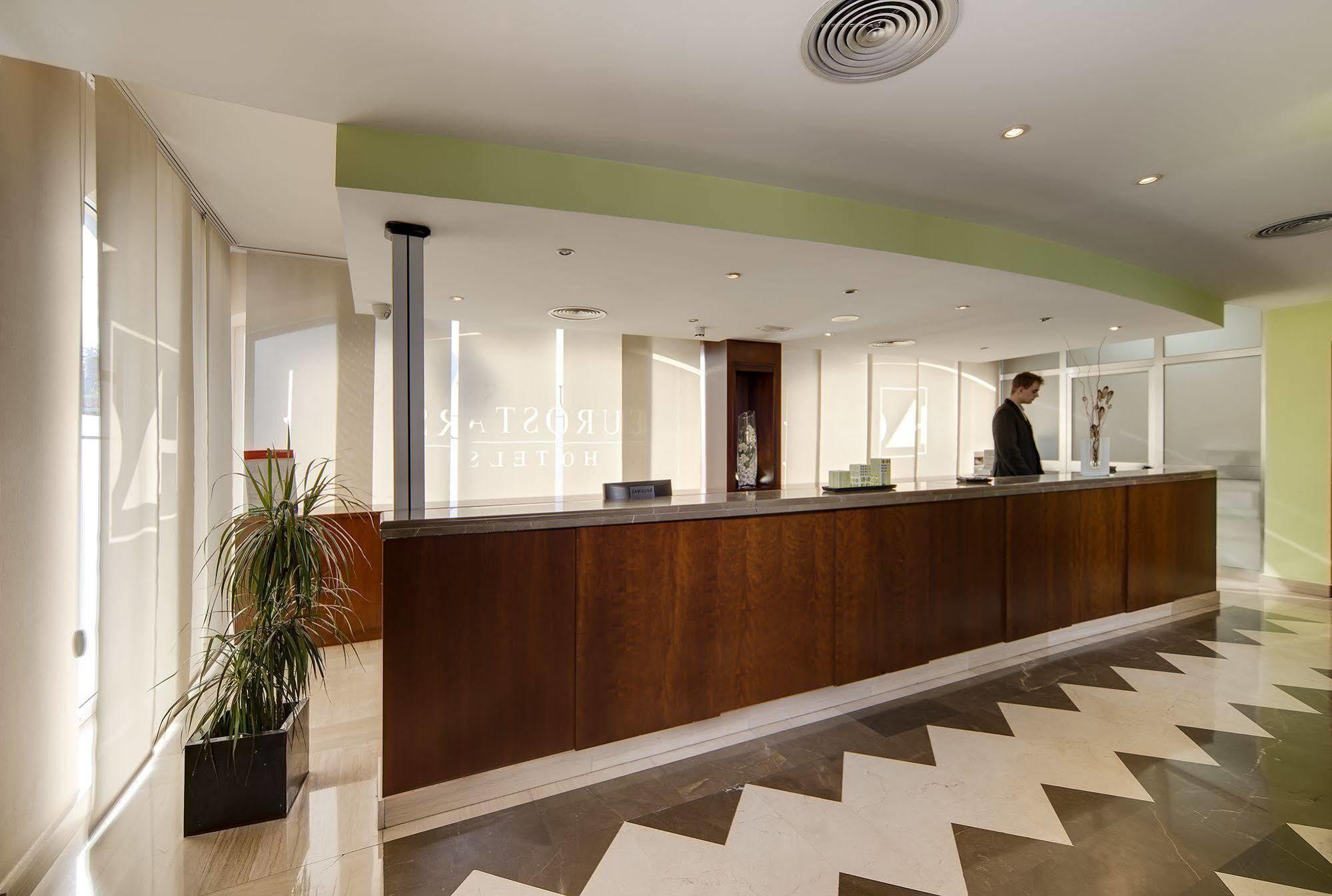 Exe Zarzuela Park Hotel Madrid Exterior photo